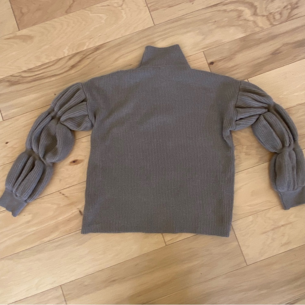Brown Hem & Thread Ribbed Turtleneck Sweater with Puffy Sleeve M - Picture 1 of 7